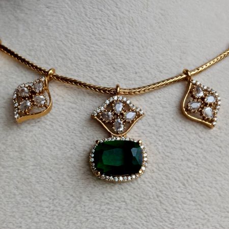 Handmade Brass Metal Jewellery Green Pendant Necklace Set